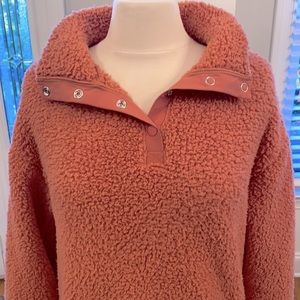 LIKE NEW! COZY Sherpa SIZE MEDIUM
